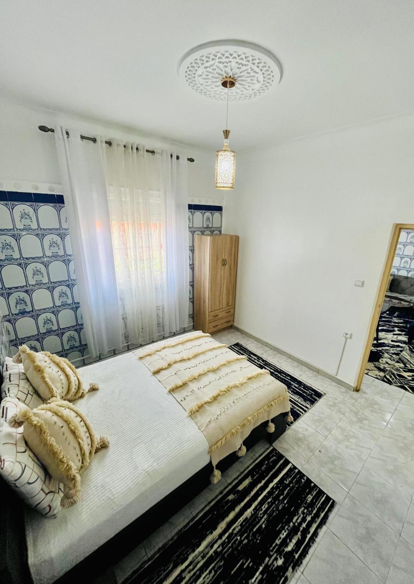 Apartment With Ac, Patio And Rooftop Appartement Climatise Avec Patio Et Toit Terrasse مراكش المظهر الخارجي الصورة