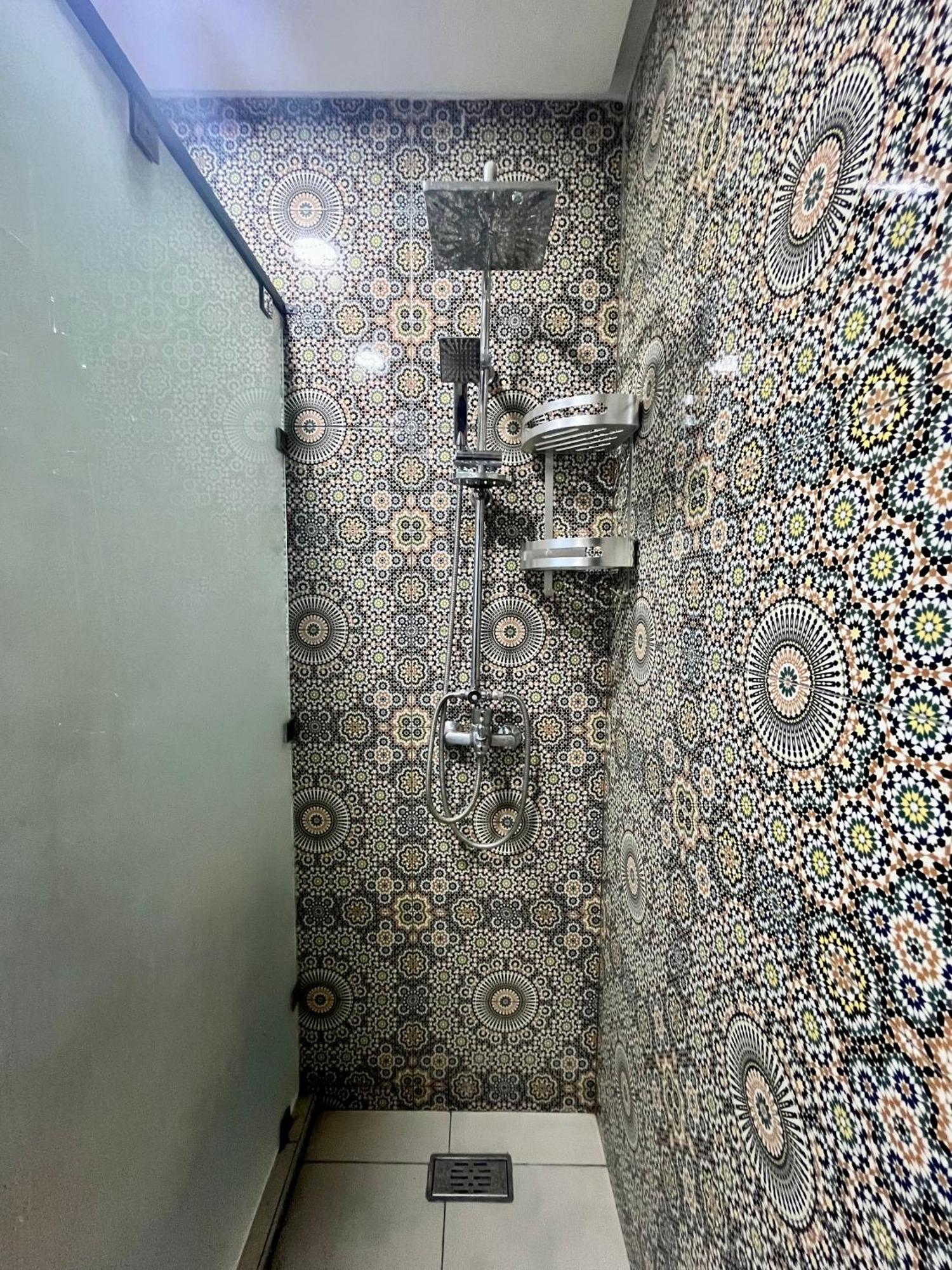 Apartment With Ac, Patio And Rooftop Appartement Climatise Avec Patio Et Toit Terrasse مراكش المظهر الخارجي الصورة